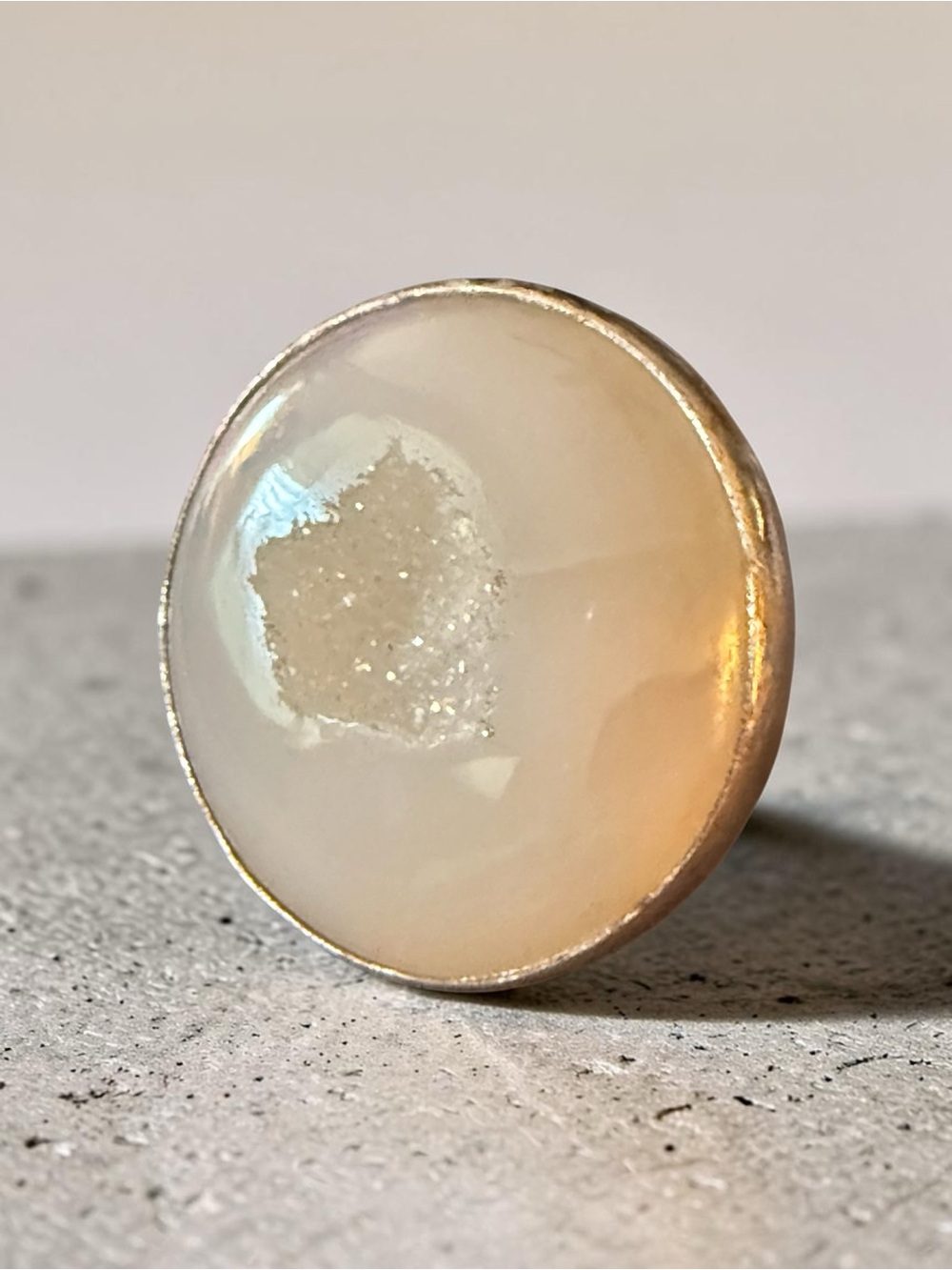 Vintage Druzy 925 Sterling Silver Ring • Large Milky White Stone • Size 7 •14g